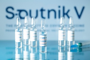 Việt Nam phê duyệt khẩn cấp vắc xin Sputnik V của Nga