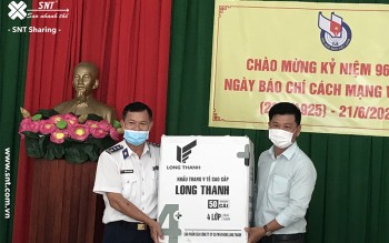 Đóng góp khẩu trang đồn biên phòng Phú Quốc