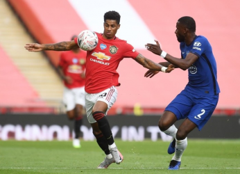 Bị loại khỏi Hàng thủ liên tục mắc sai lầm, MU bị loại khỏi FA Cup sau thất bại cay đắng trước Chelsea